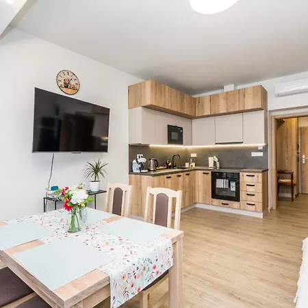 Perla Hradce 302 * Hradec Králové