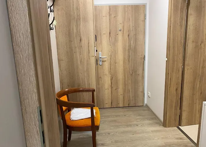 Perla Hradce 302 Градец-Кралове